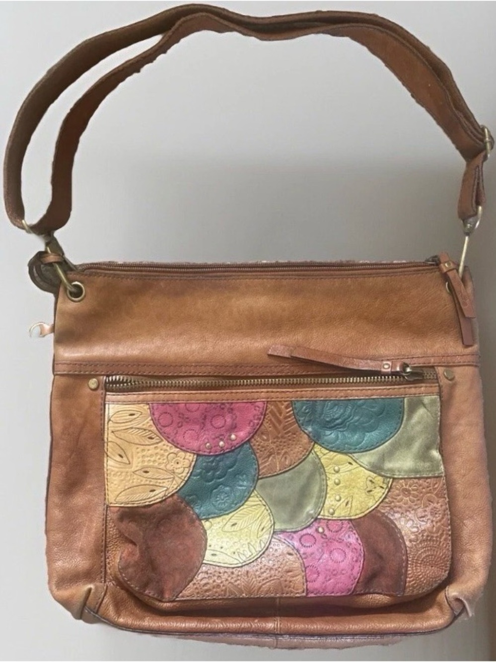 Vtg FOSSIL purse Mid-Size Leather - multi color / tan with adjustable strap